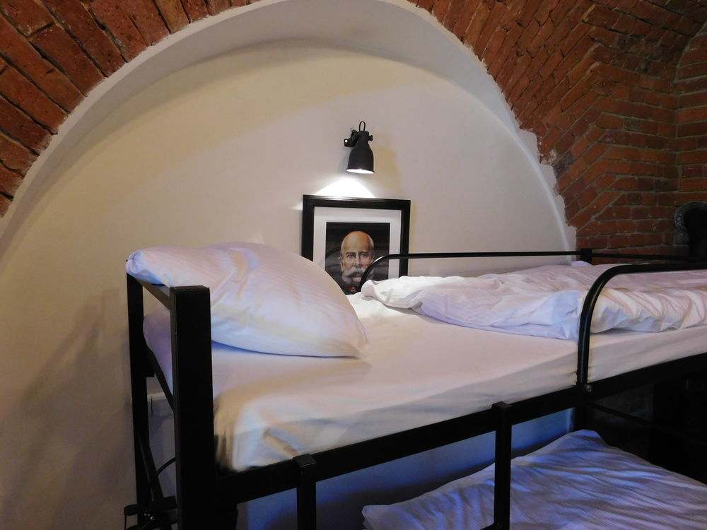 Hostel Luneta Warszawska *